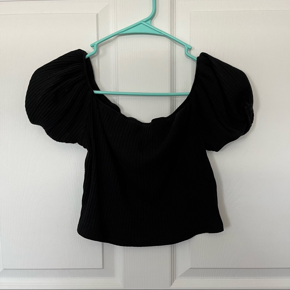 Off the Shoulder Crop Top